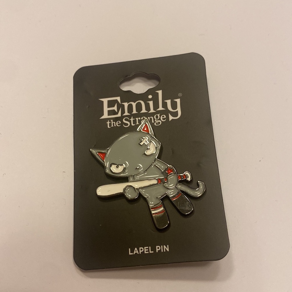 Emily The Strange Cat With Bat Enamel Pin Hot Topic‎